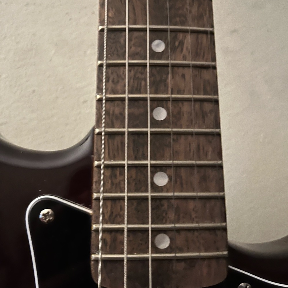 It’s a squier Stratocaster classic vibe 70’ I never used it worth 470 on fender
